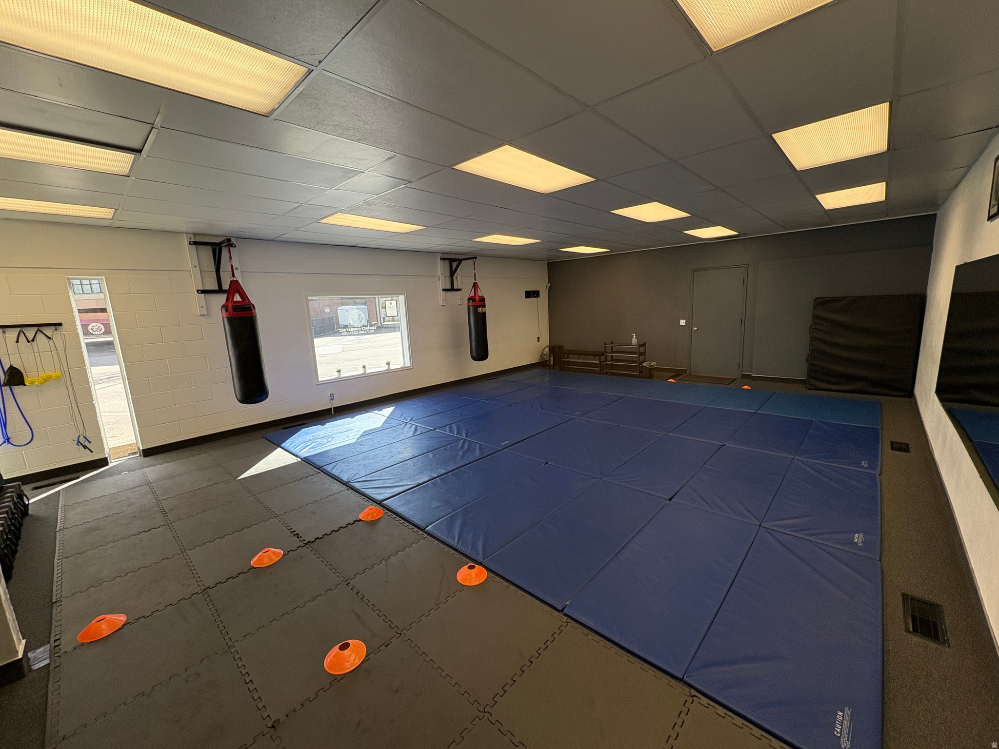 SOUTH MAIN S - Commercial Lease