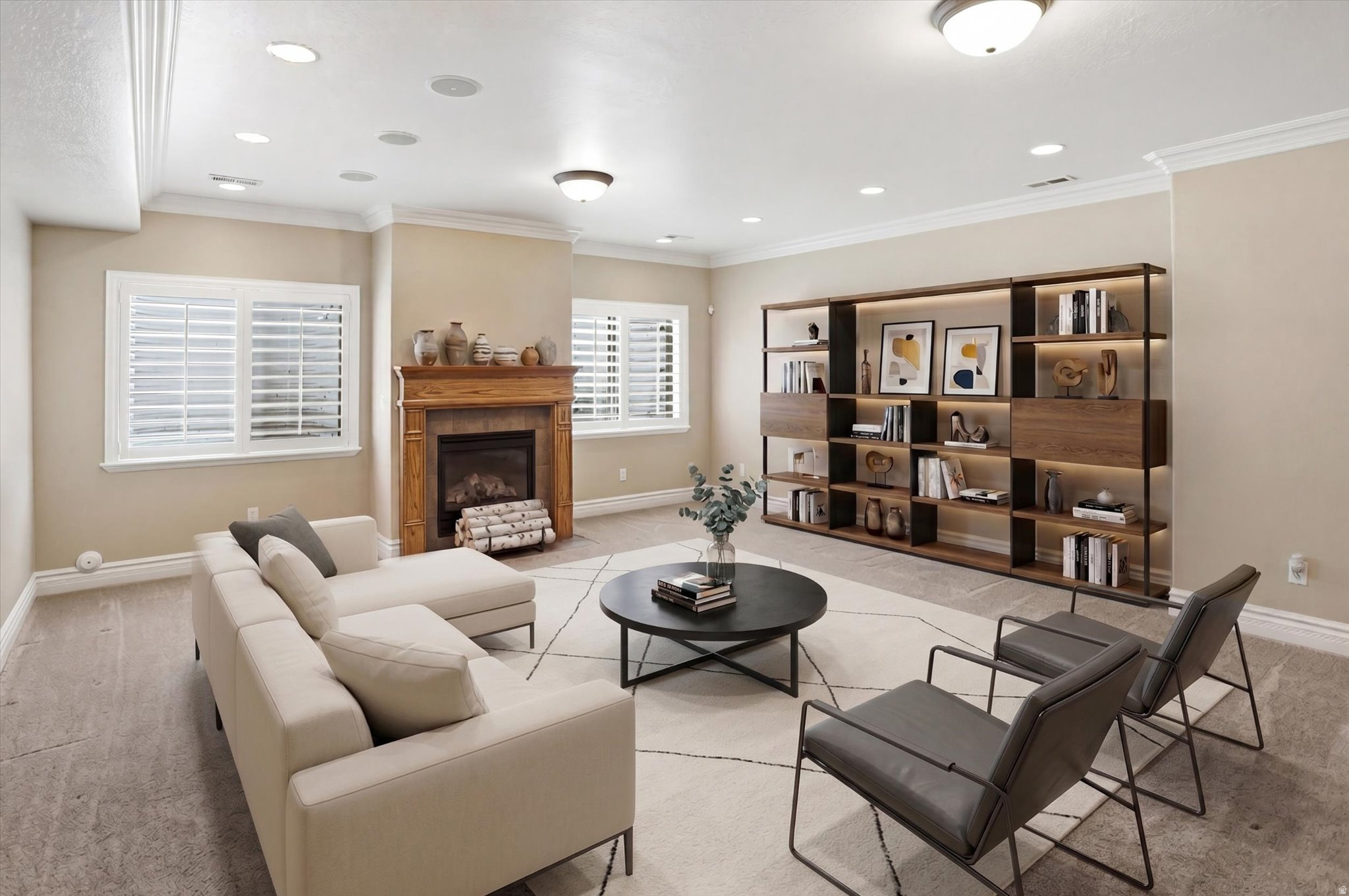 HAMPTONS ON THE GREEN - Residential