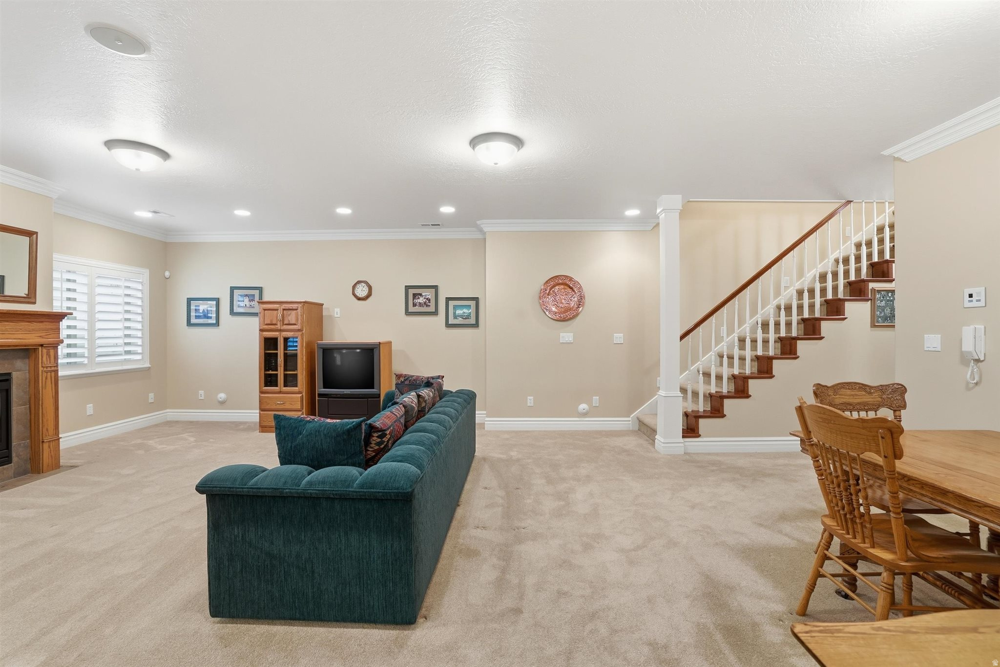 HAMPTONS ON THE GREEN - Residential