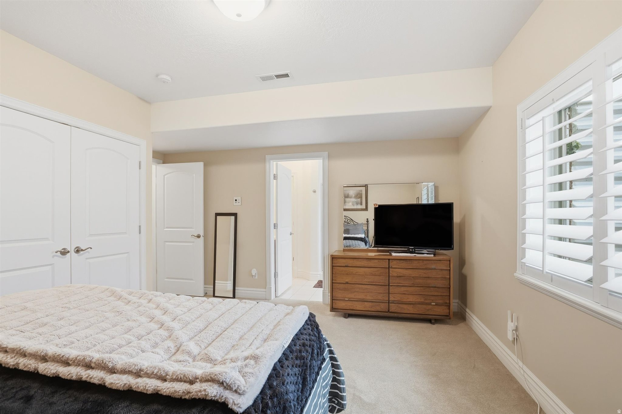 HAMPTONS ON THE GREEN - Residential