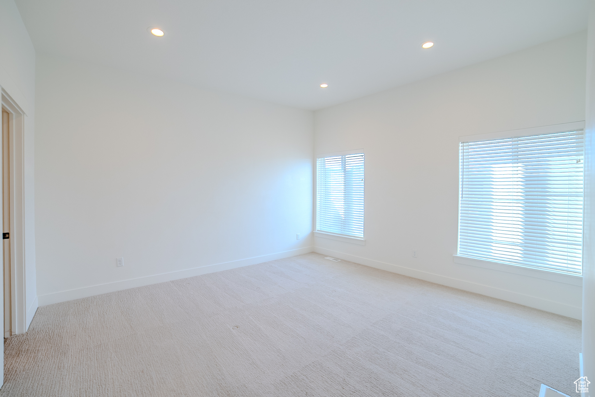 RICHMOND VIEW TOWNHOMES - Residential