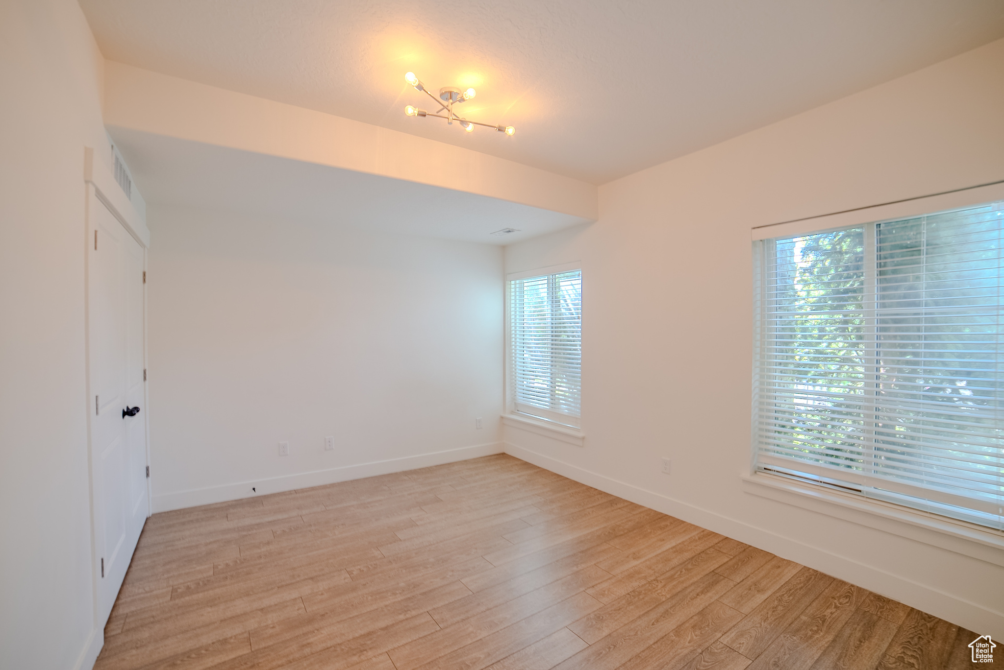 RICHMOND VIEW TOWNHOMES - Residential