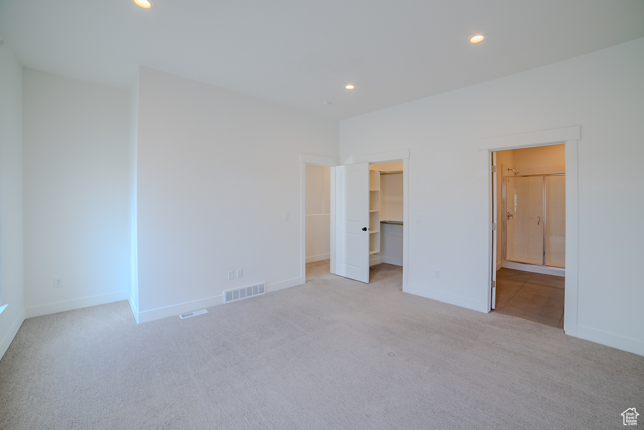 RICHMOND VIEW TOWNHOMES - Residential