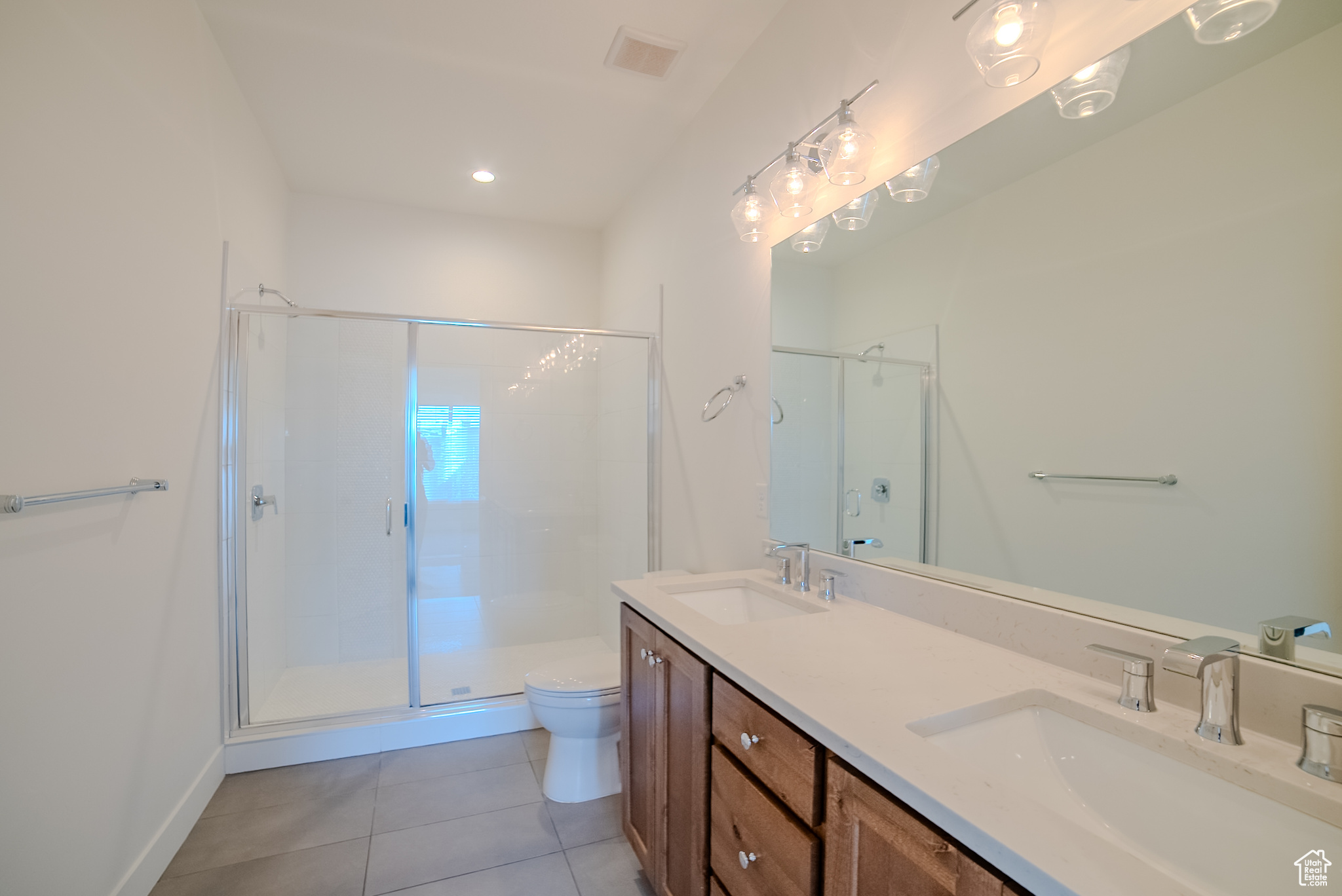 RICHMOND VIEW TOWNHOMES - Residential