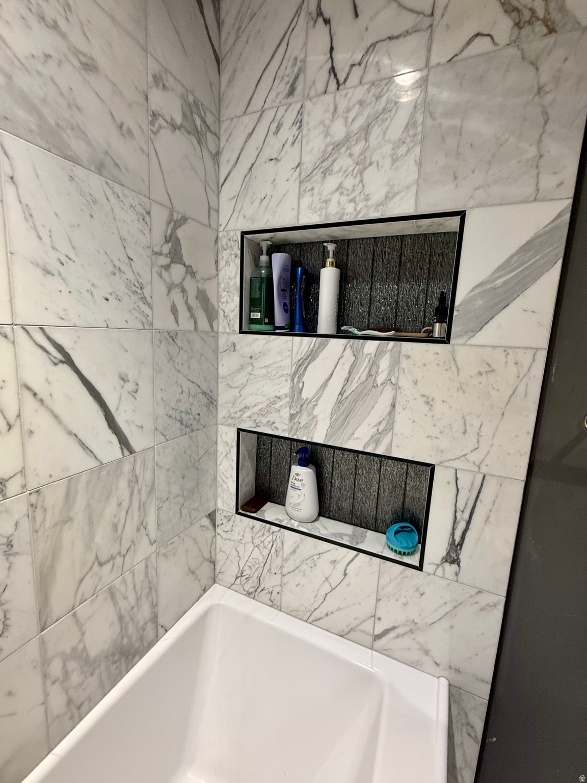 WARRWOOD - Residential