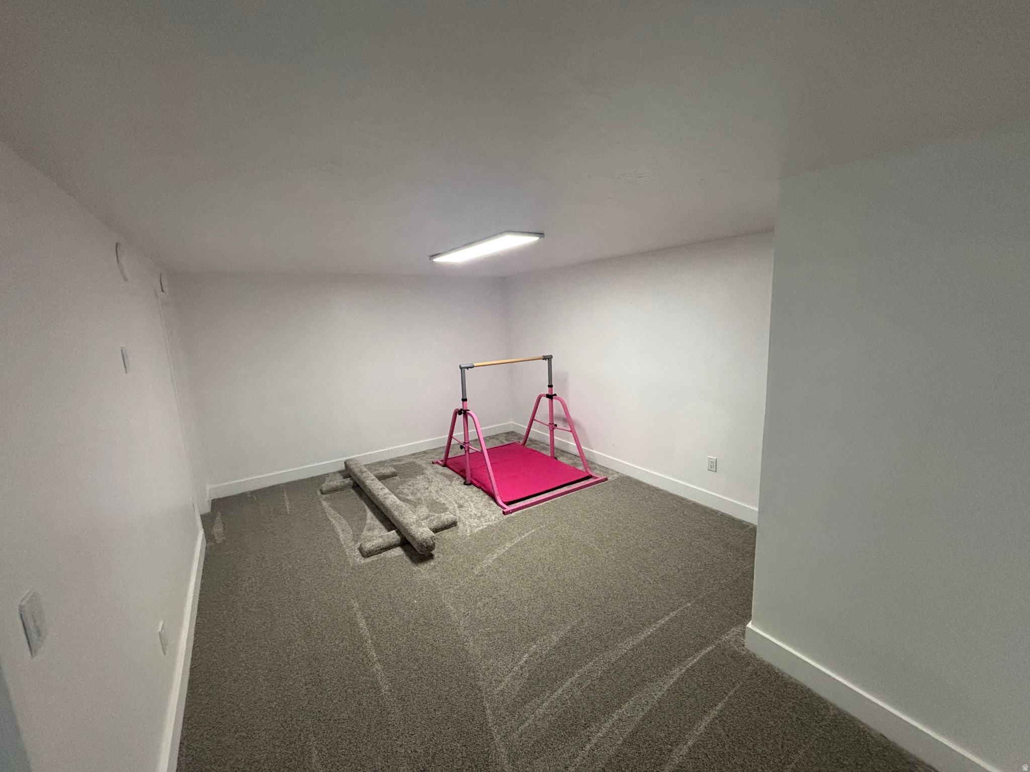 WHITE CITY - Residential