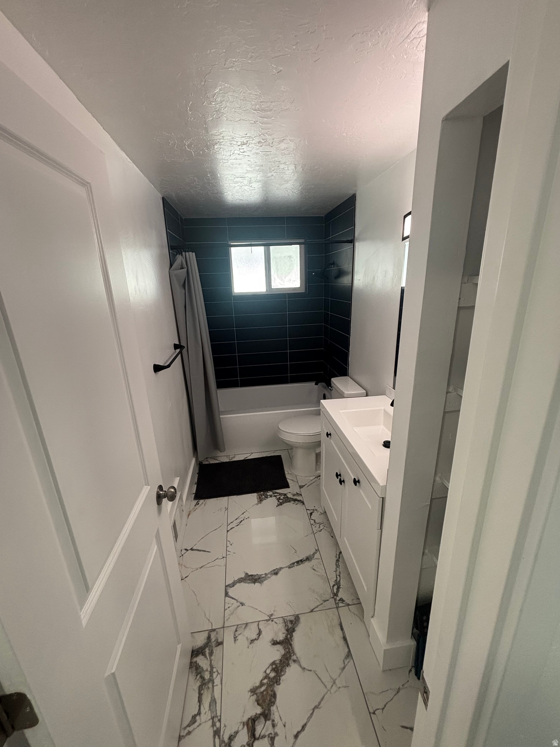 WHITE CITY - Residential