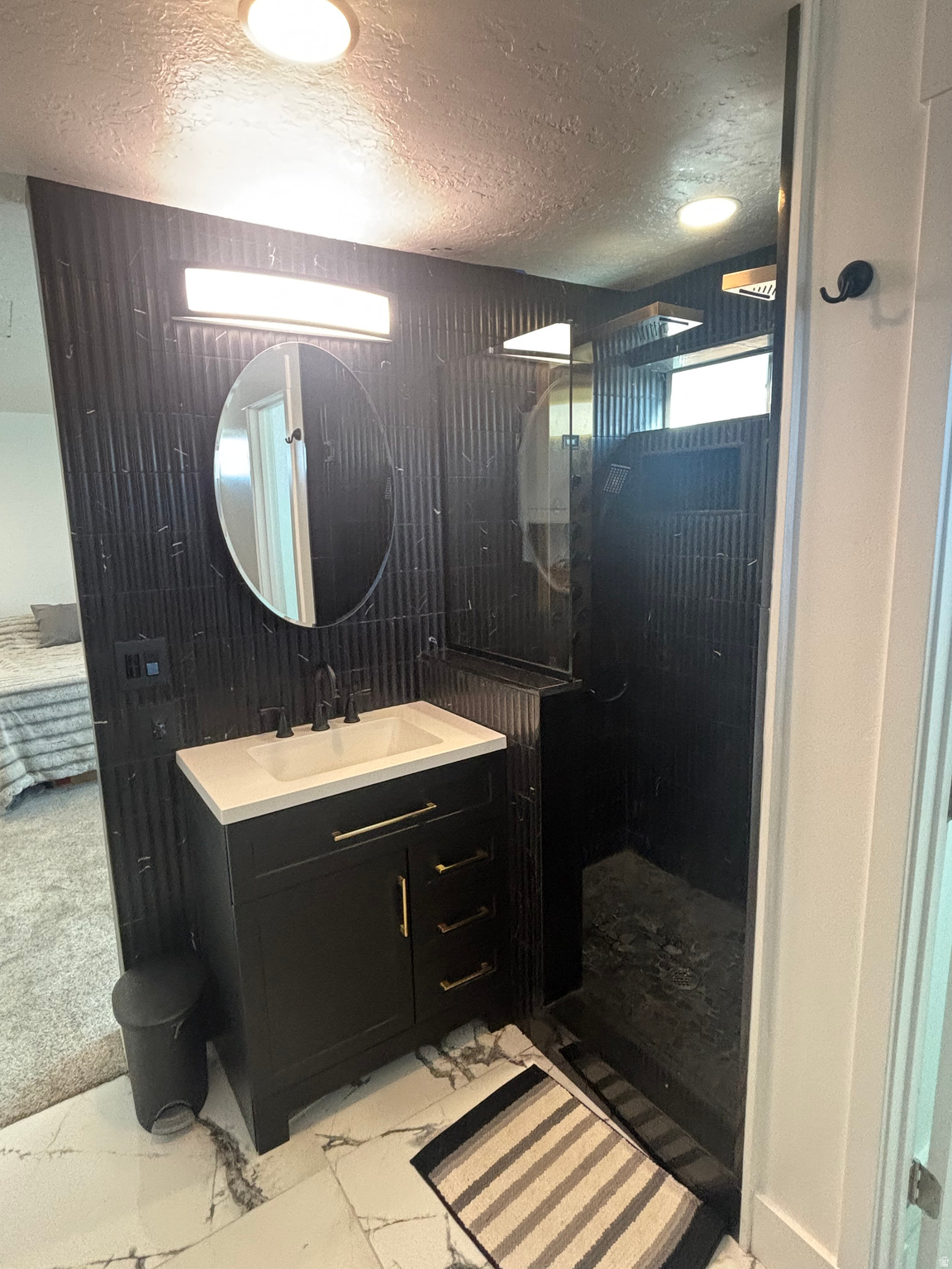 WHITE CITY - Residential