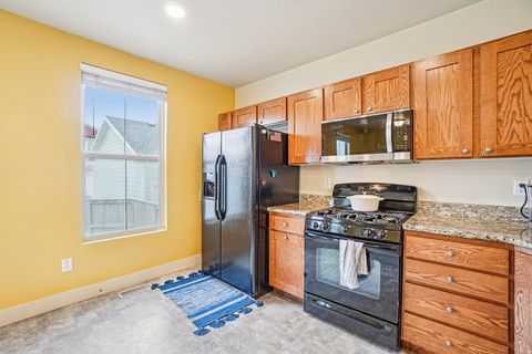 Tiny photo for 10693 S TOPVIEW RD W, South Jordan, UT 84095 (MLS # 2139919)