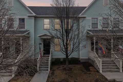 Tiny photo for 10693 S TOPVIEW RD W, South Jordan, UT 84095 (MLS # 2139919)