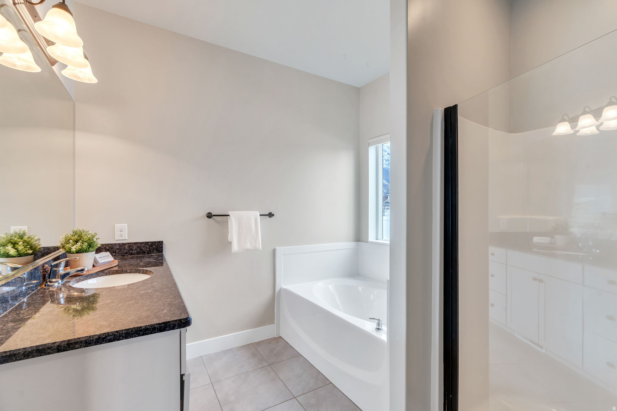 MAPLE BREEZE - Residential