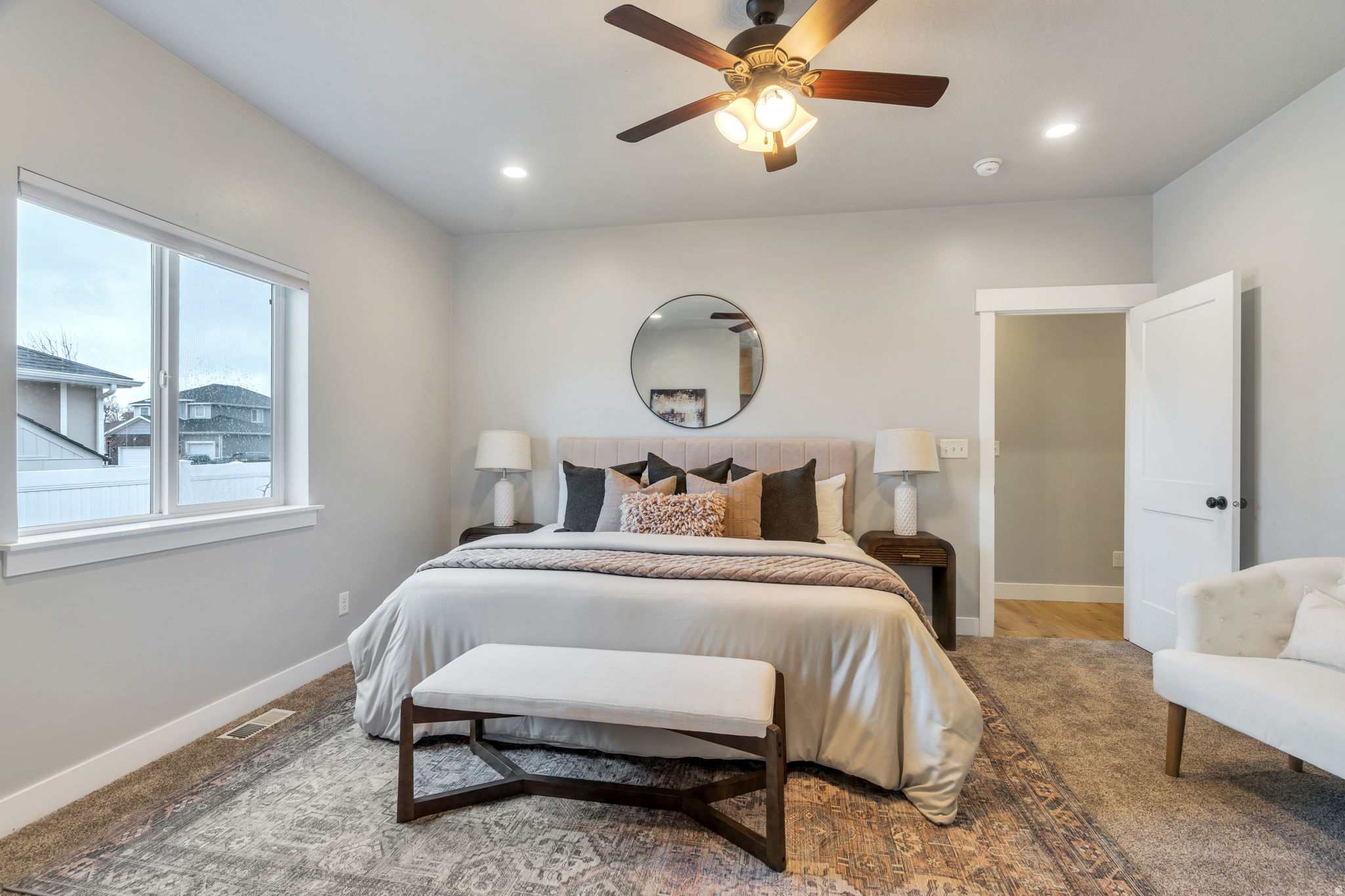 MAPLE BREEZE - Residential