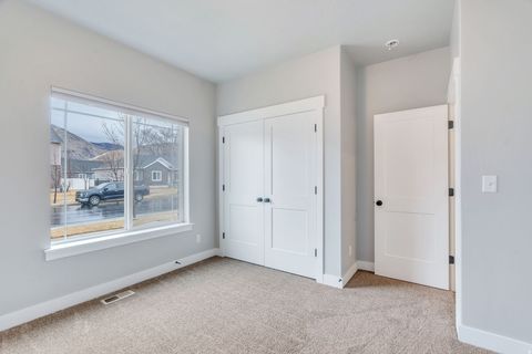 Tiny photo for 84 E 530 N, Mapleton, UT 84664 (MLS # 2139541)