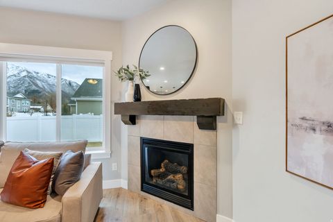 Tiny photo for 84 E 530 N, Mapleton, UT 84664 (MLS # 2139541)