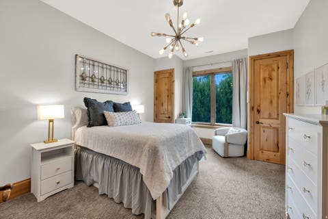 Tiny photo for 5083 S CLARENDEN PL E, Holladay, UT 84117 (MLS # 2170514)