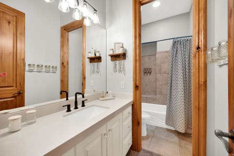 Tiny photo for 5083 S CLARENDEN PL E, Holladay, UT 84117 (MLS # 2170514)