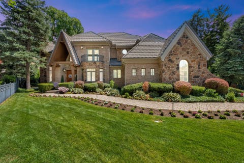 Tiny photo for 5083 S CLARENDEN PL E, Holladay, UT 84117 (MLS # 2170514)