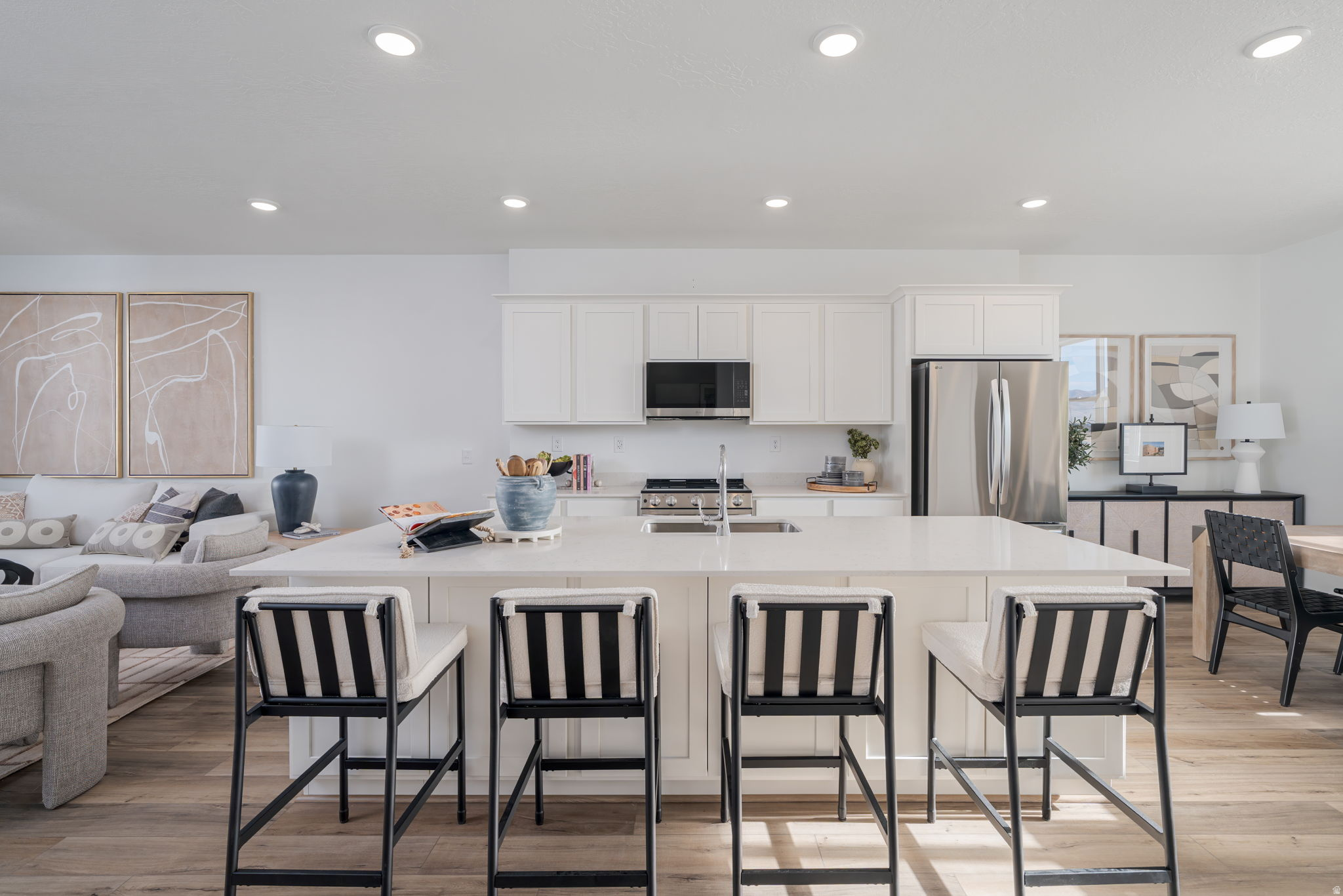 HIGHLINE AT AMERICAN FORK - Residential