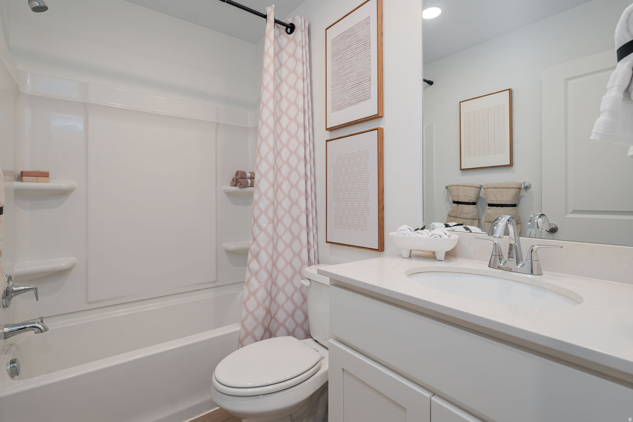 HIGHLINE AT AMERICAN FORK - Residential