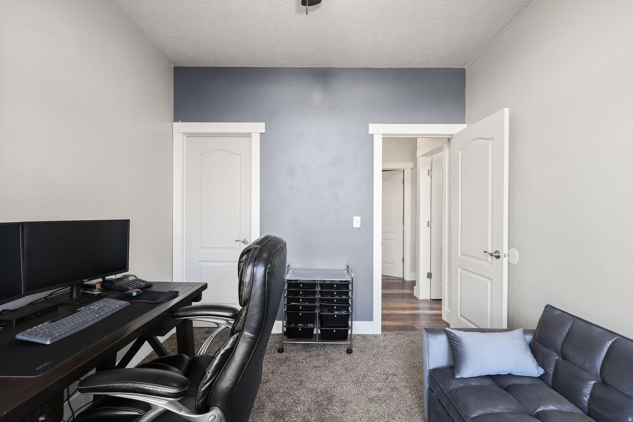 COUNTRY CROSSING - Residential