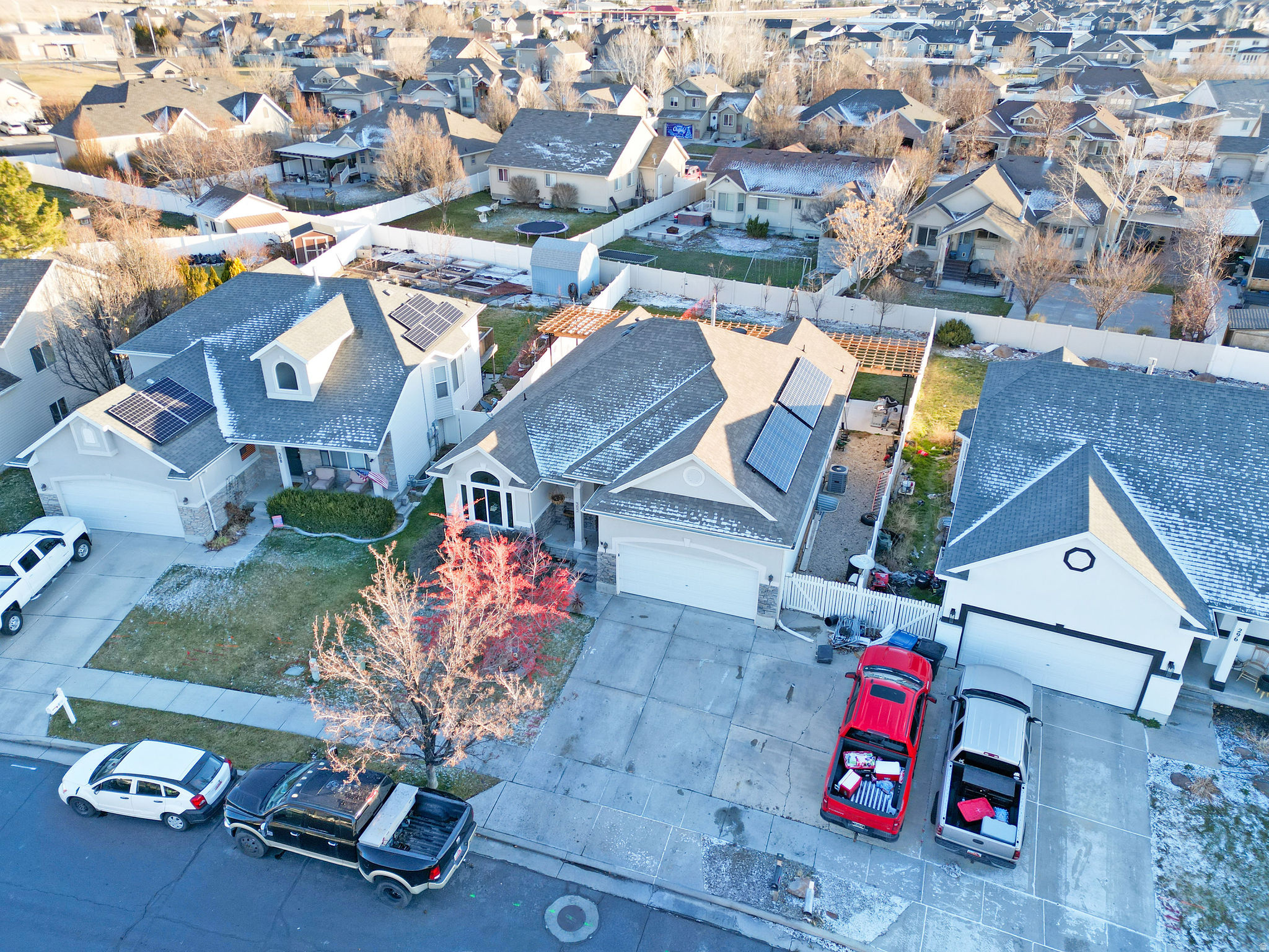 COUNTRY CROSSING - Residential