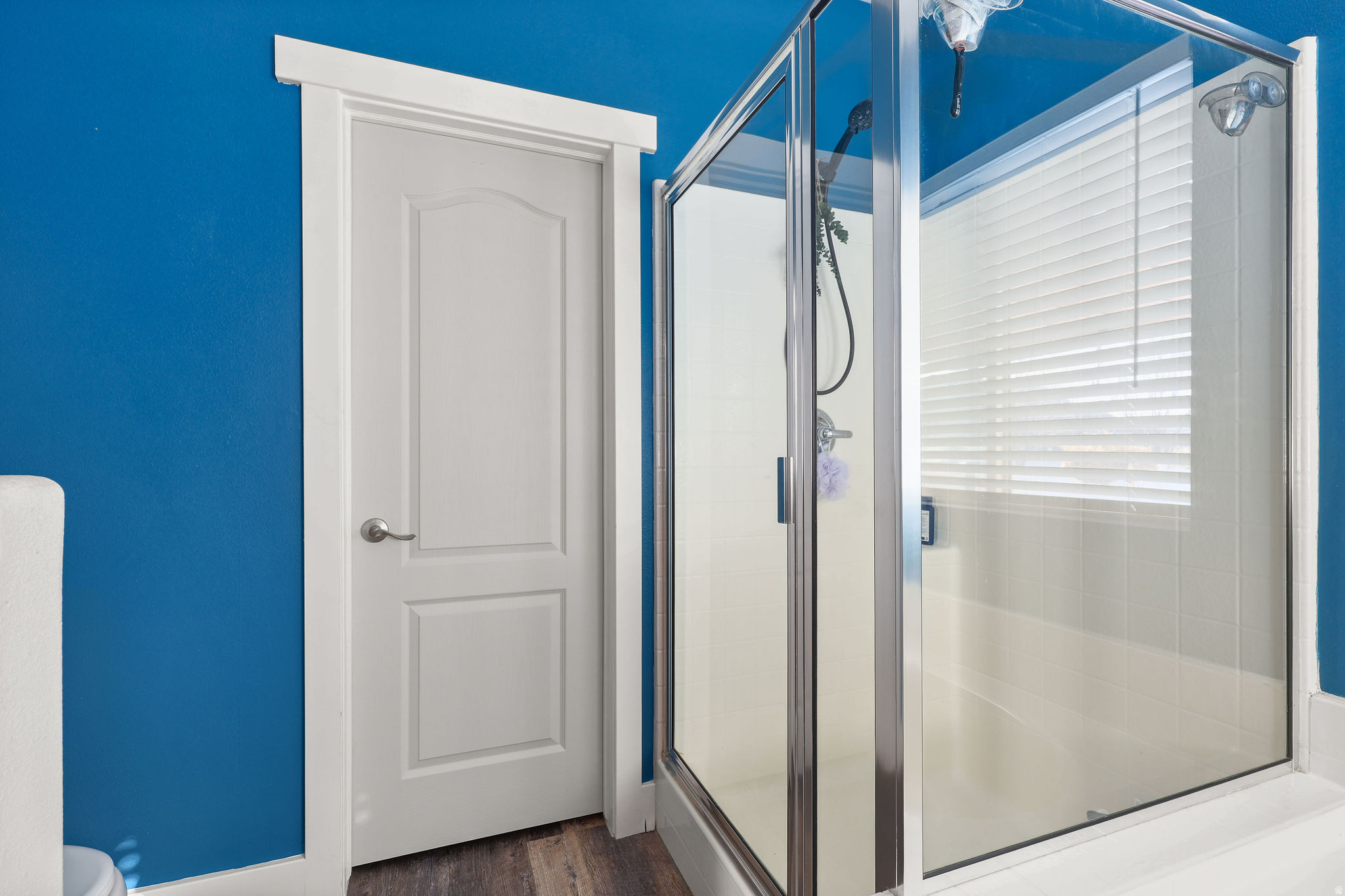 COUNTRY CROSSING - Residential