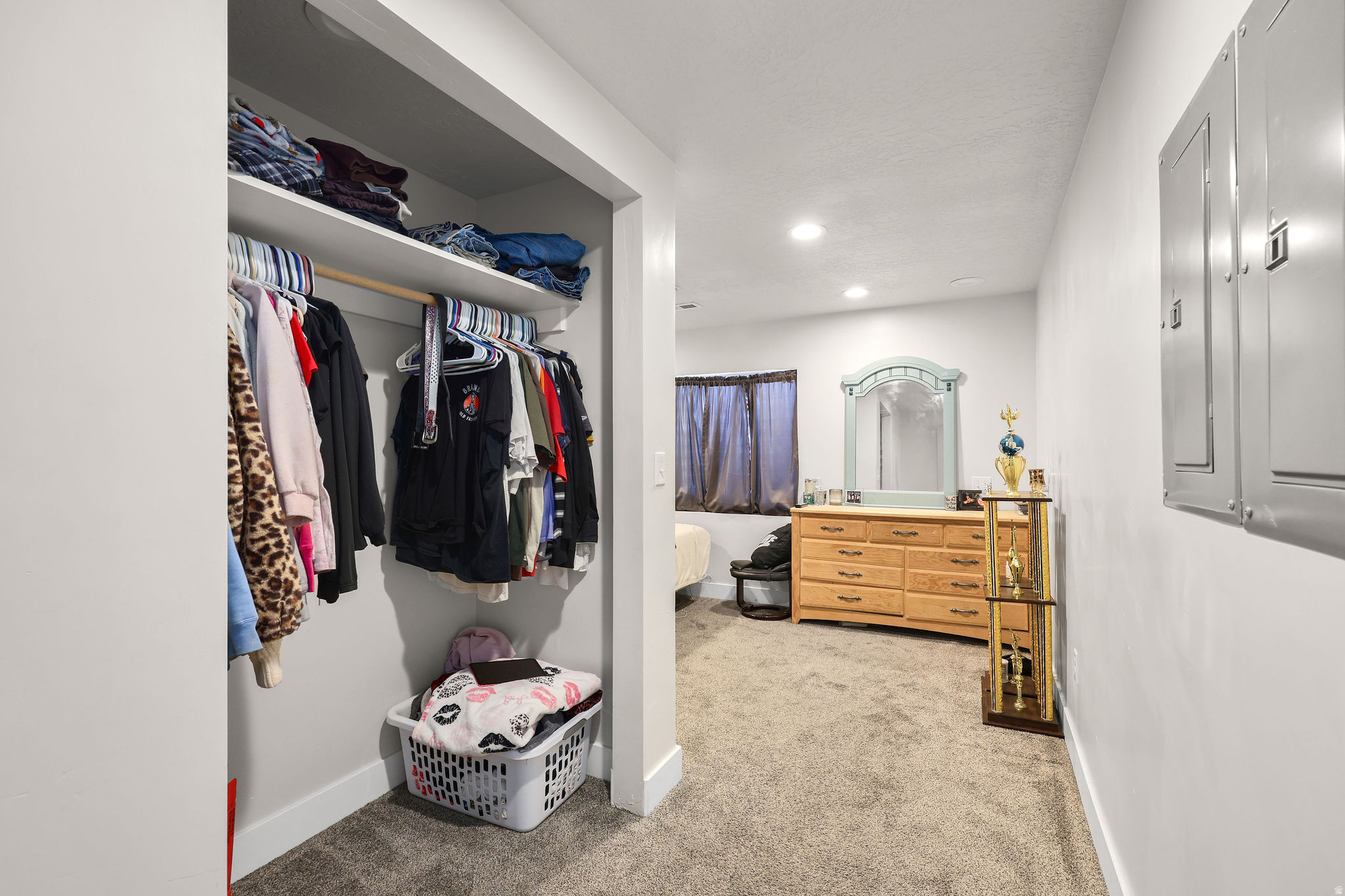 COUNTRY CROSSING - Residential