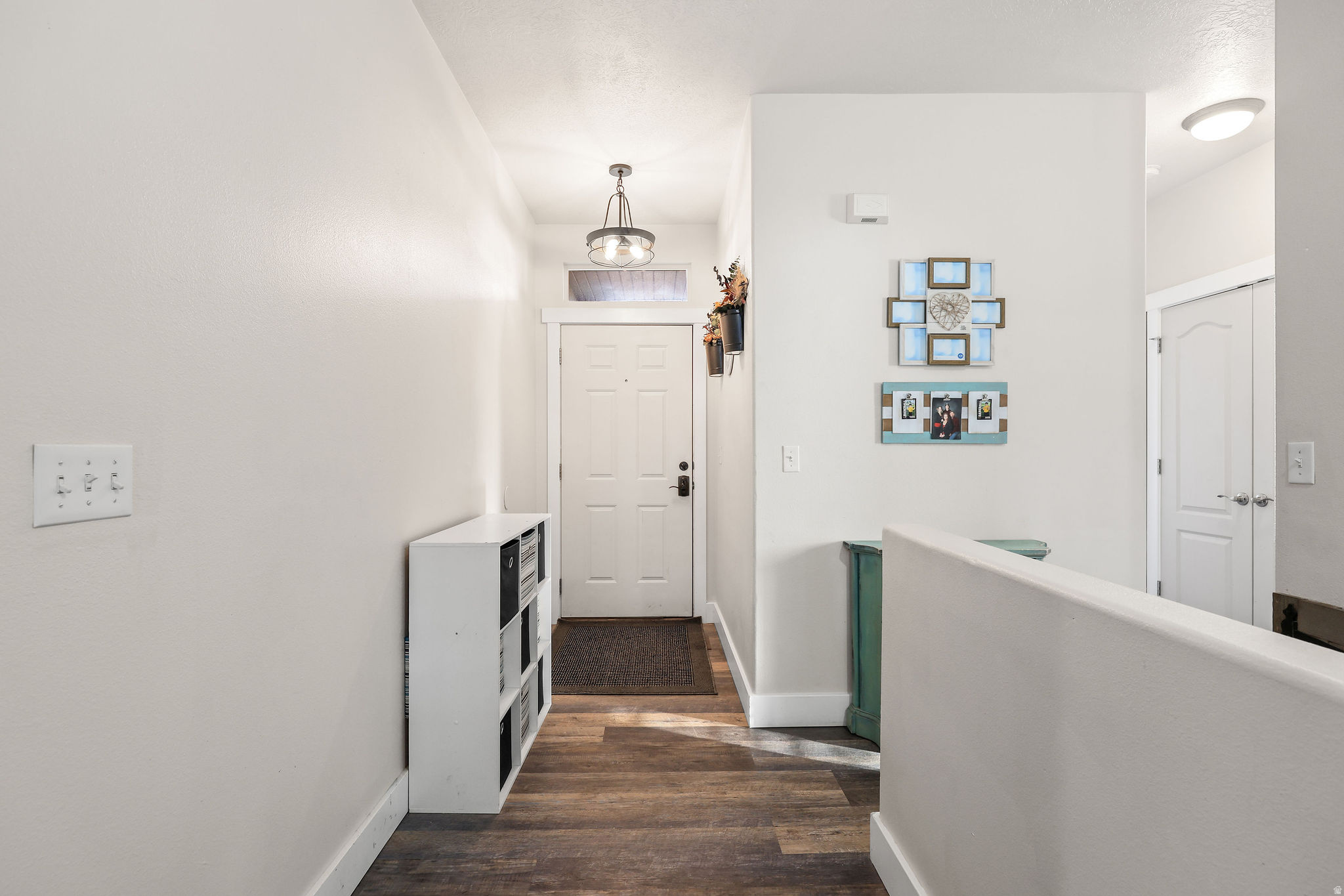 COUNTRY CROSSING - Residential