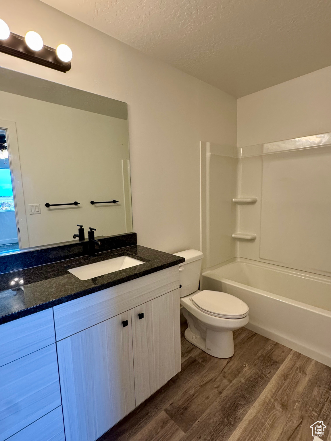 649 W 880, Fillmore, Utah image 9