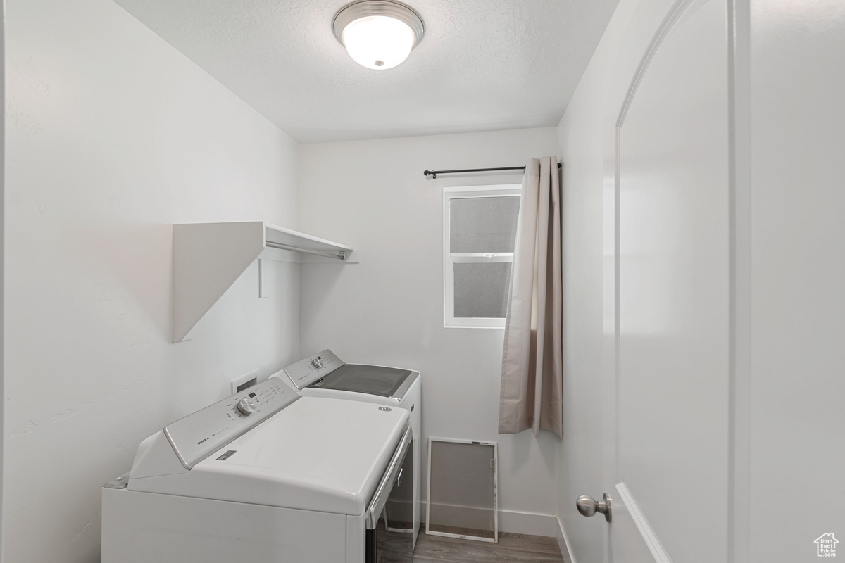 QUAILHILL - Residential