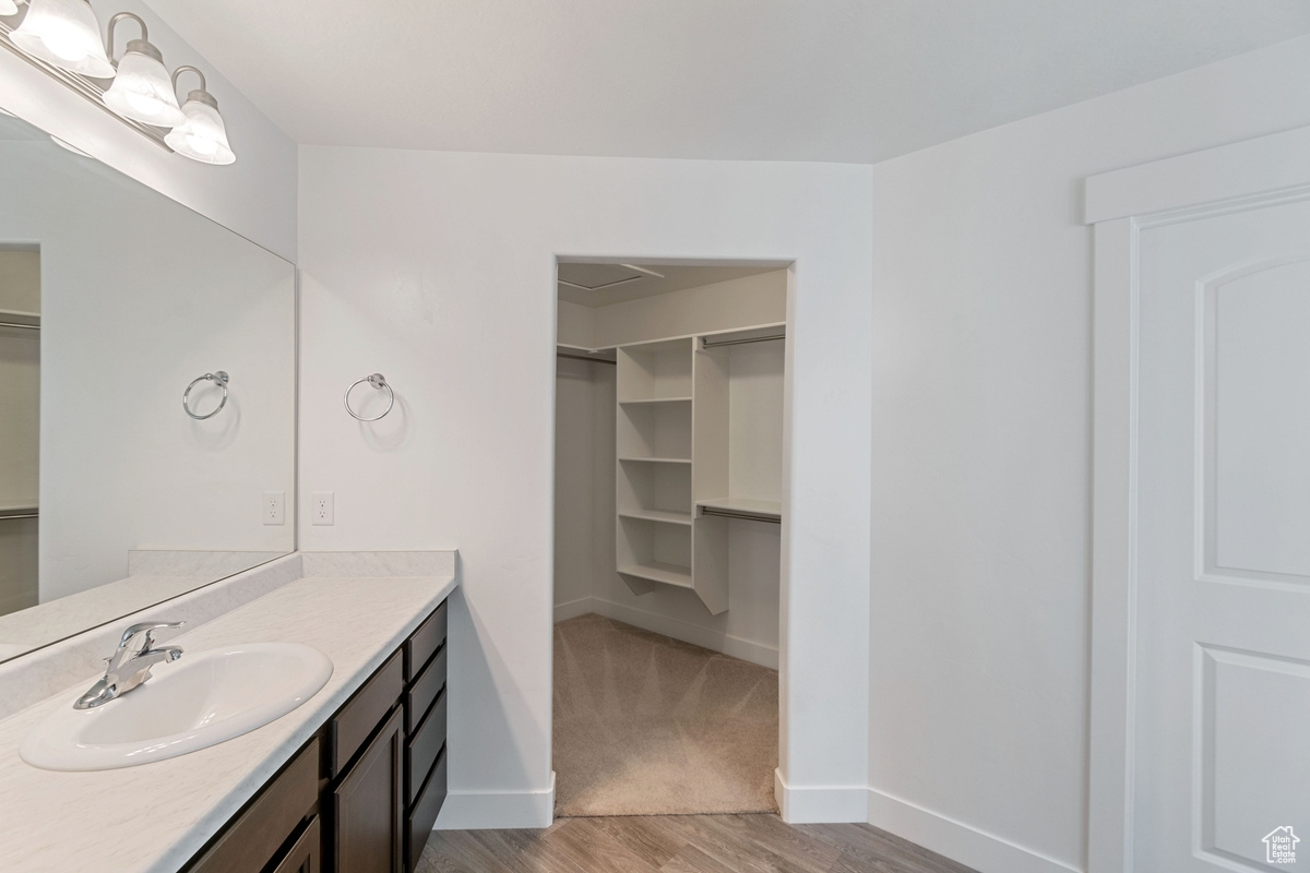 QUAILHILL - Residential