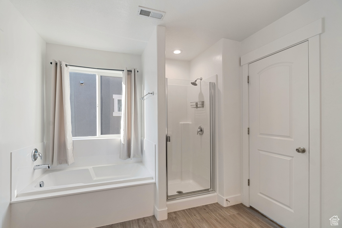 QUAILHILL - Residential