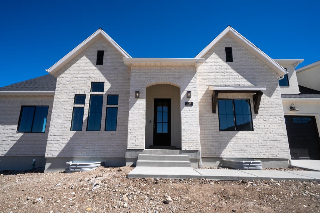 Photo of 1125 E CENTER ST, Hyde Park, UT 84318 (MLS # 2168157)