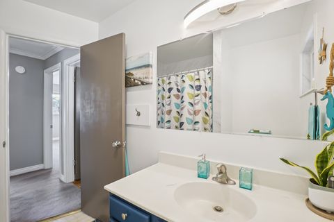 Tiny photo for 468 W 3200 S, Bountiful, UT 84010 (MLS # 2136468)