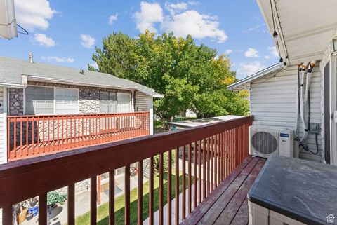 Tiny photo for 258 W 400 N, Orem, UT 84057 (MLS # 2115529)