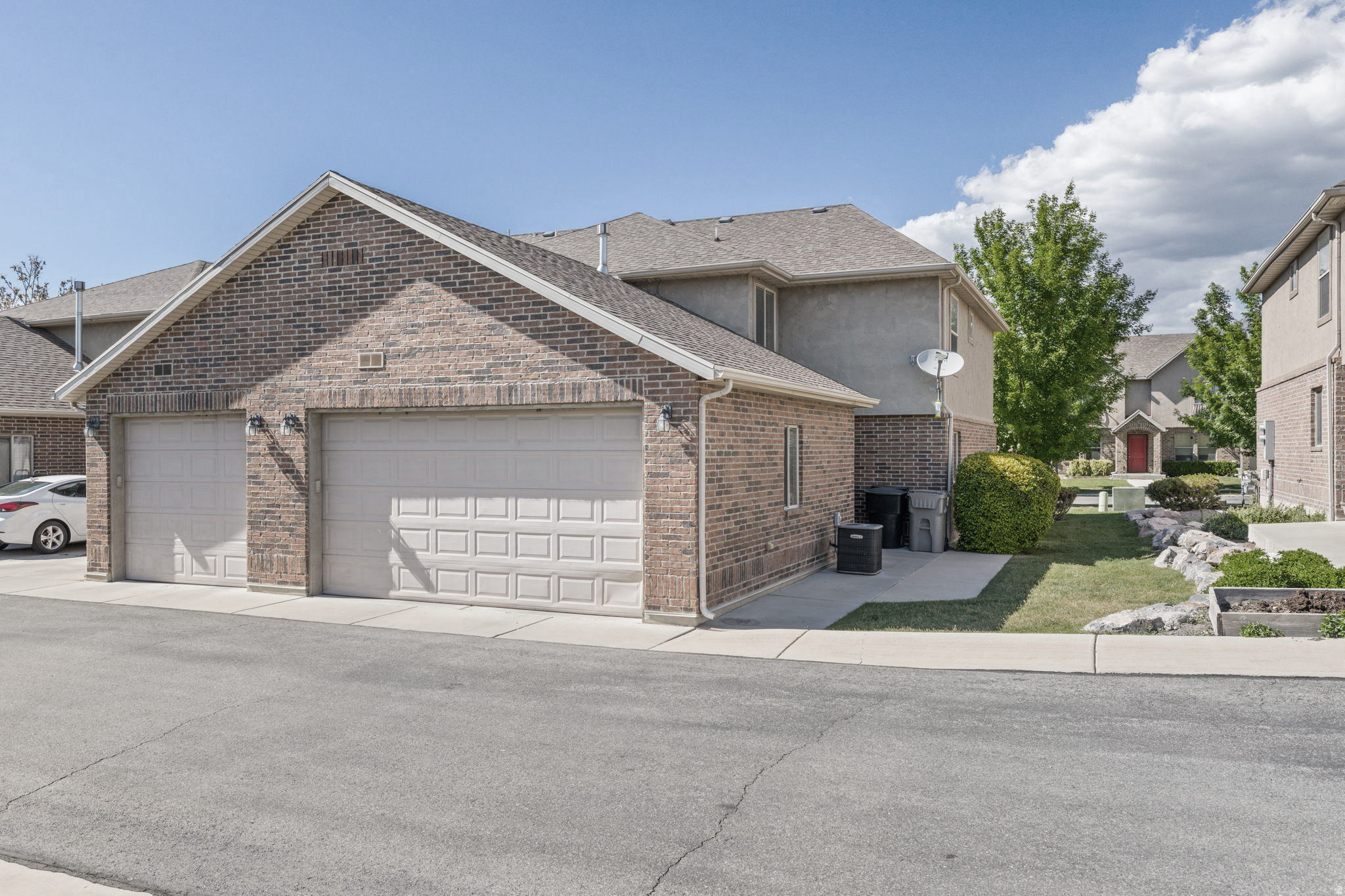 DUCK CREEK - Residential