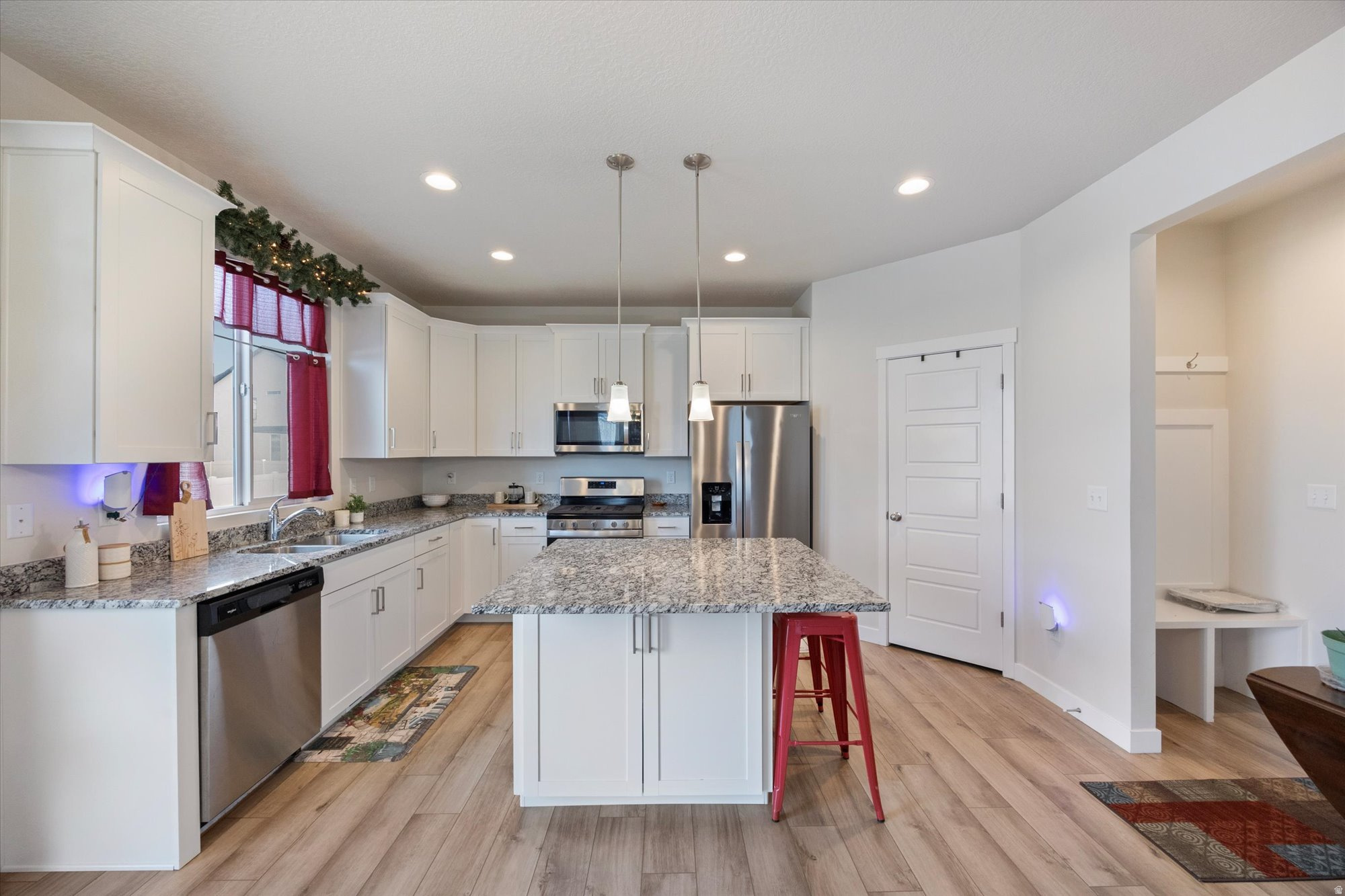 COPPER CANYON - Residential