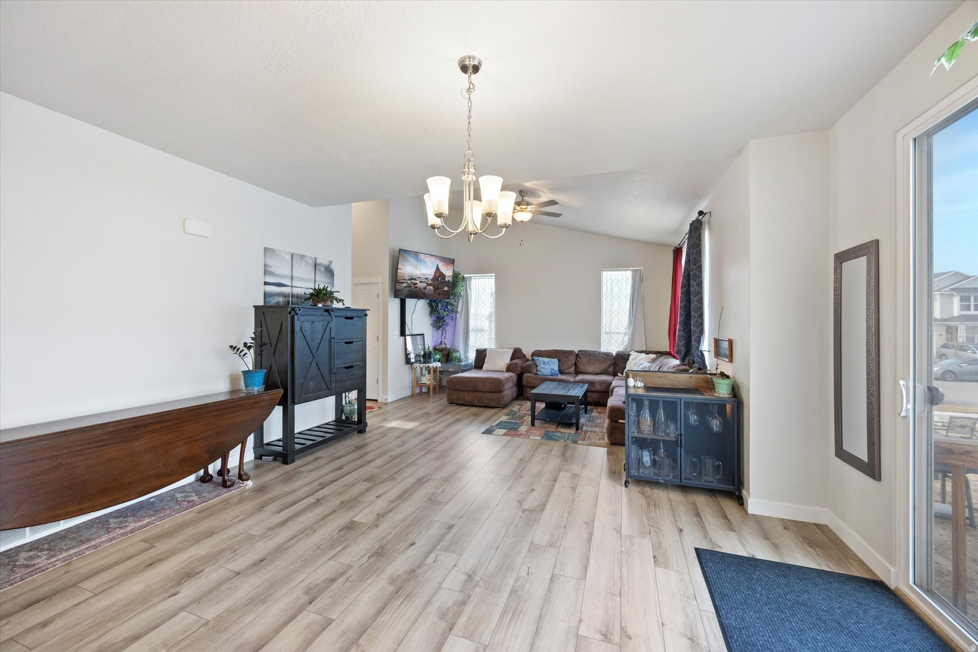 COPPER CANYON - Residential