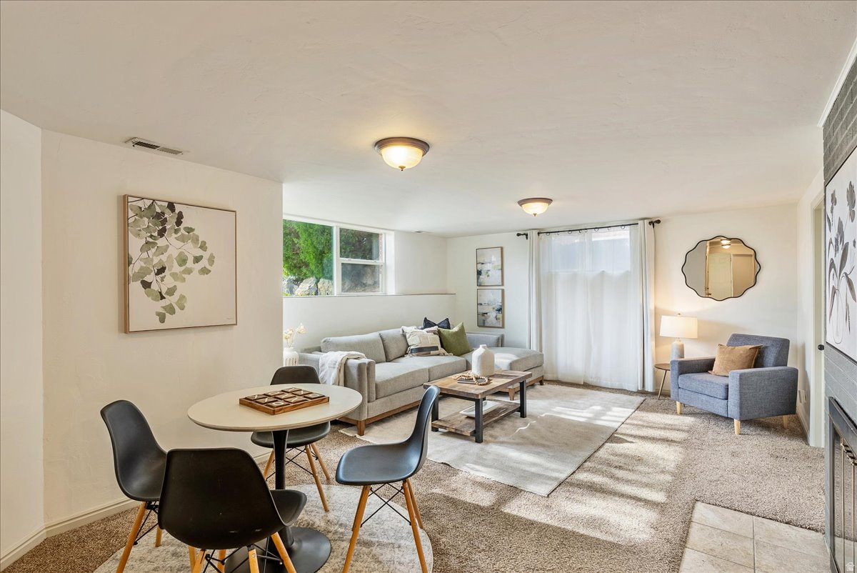 BROOKWOOD SU - Residential