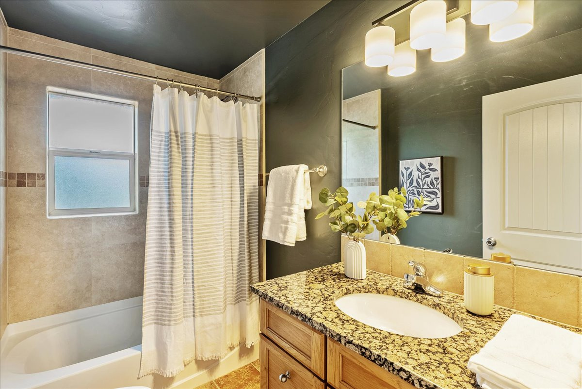 BROOKWOOD SU - Residential