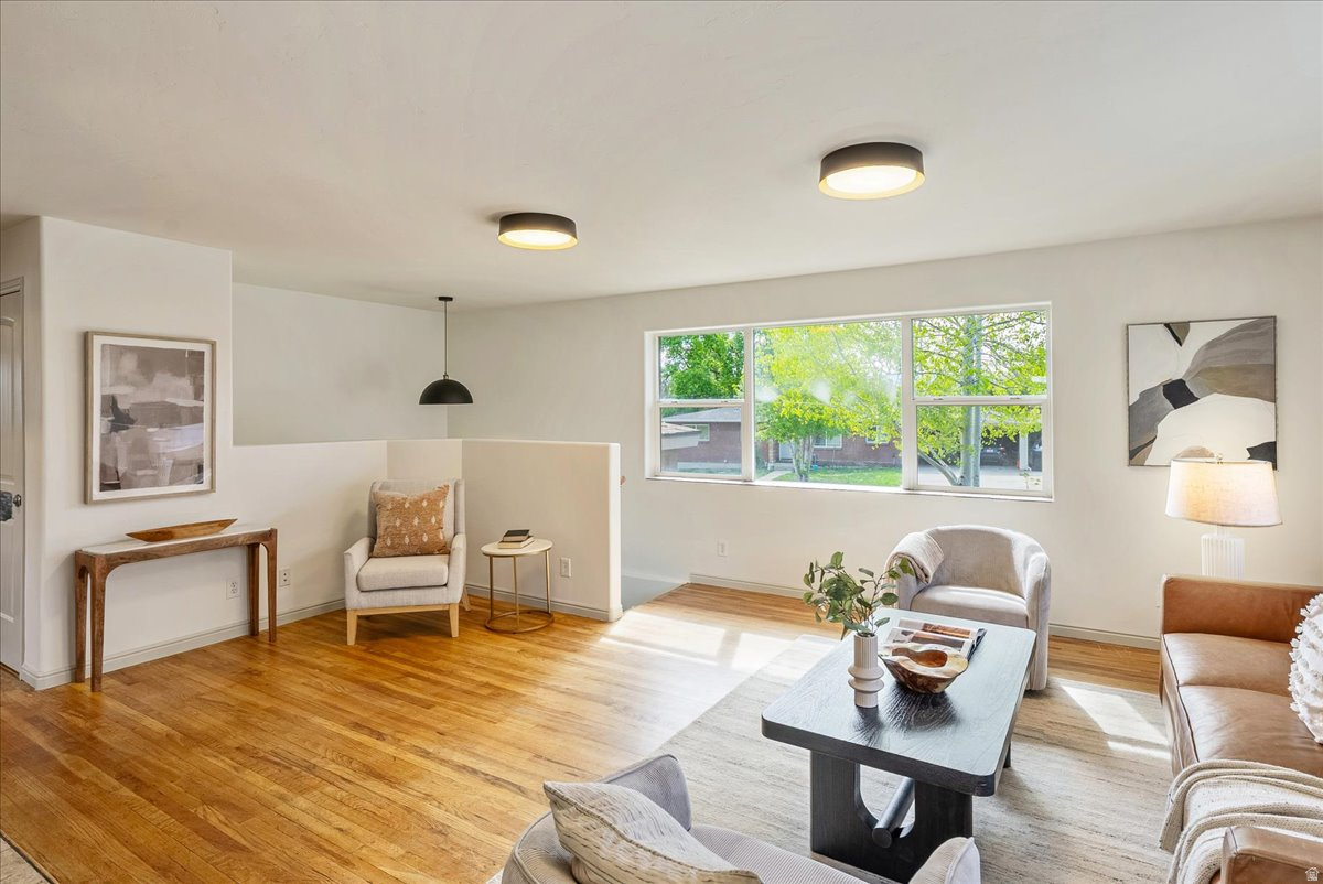 BROOKWOOD SU - Residential