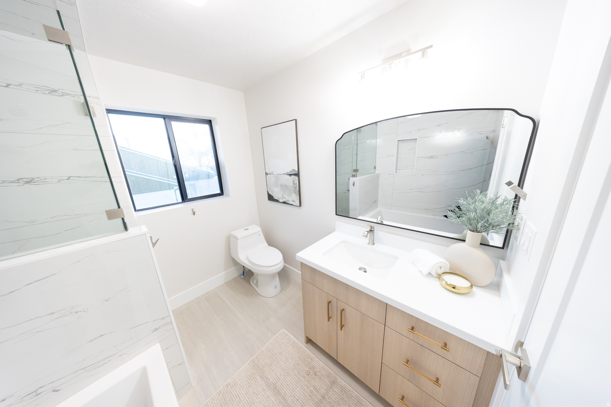 SKYLINE HEIG - Residential