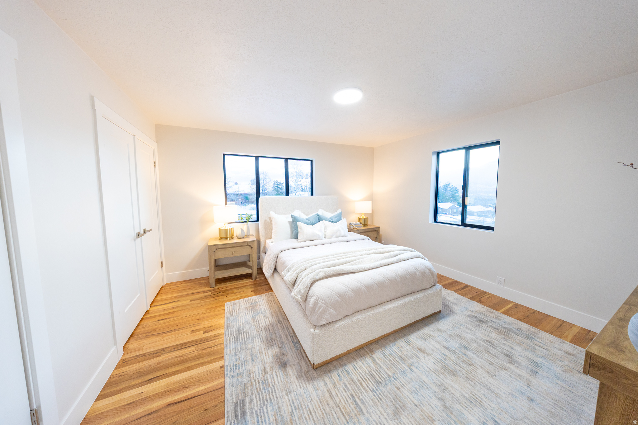 SKYLINE HEIG - Residential