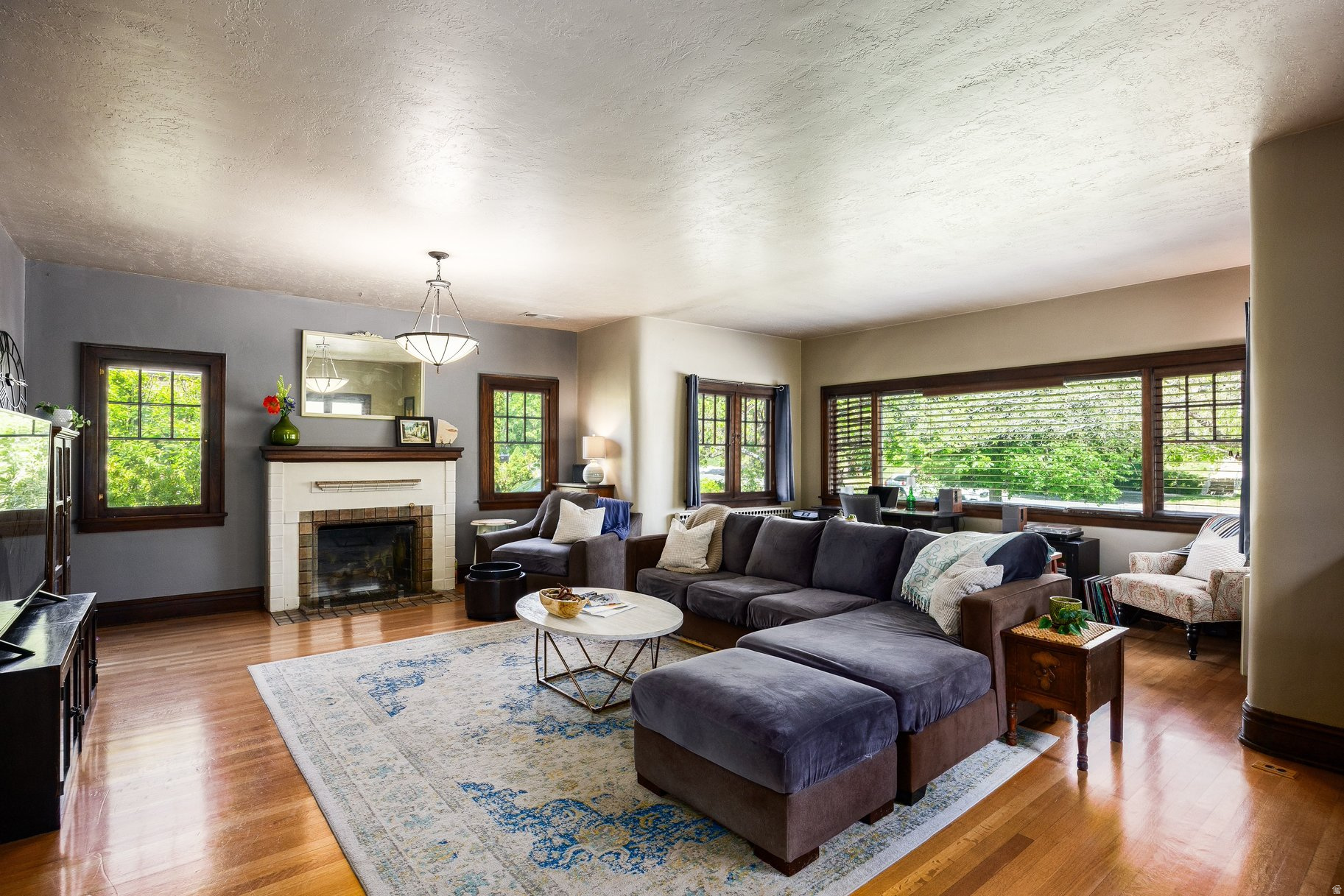 GILMER PARK - Residential
