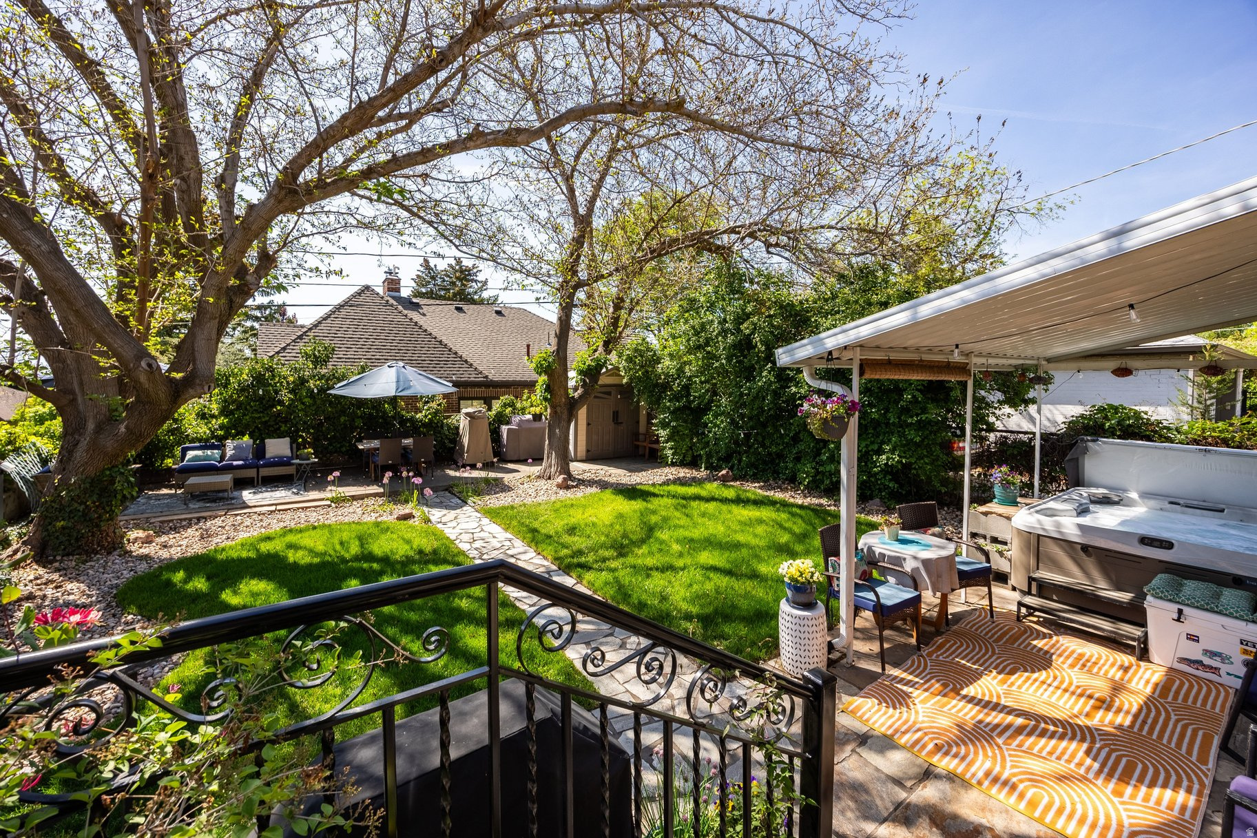 GILMER PARK - Residential