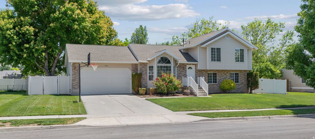 Photo of 794 N 250 W, American Fork, UT 84003 (MLS # 2162751)