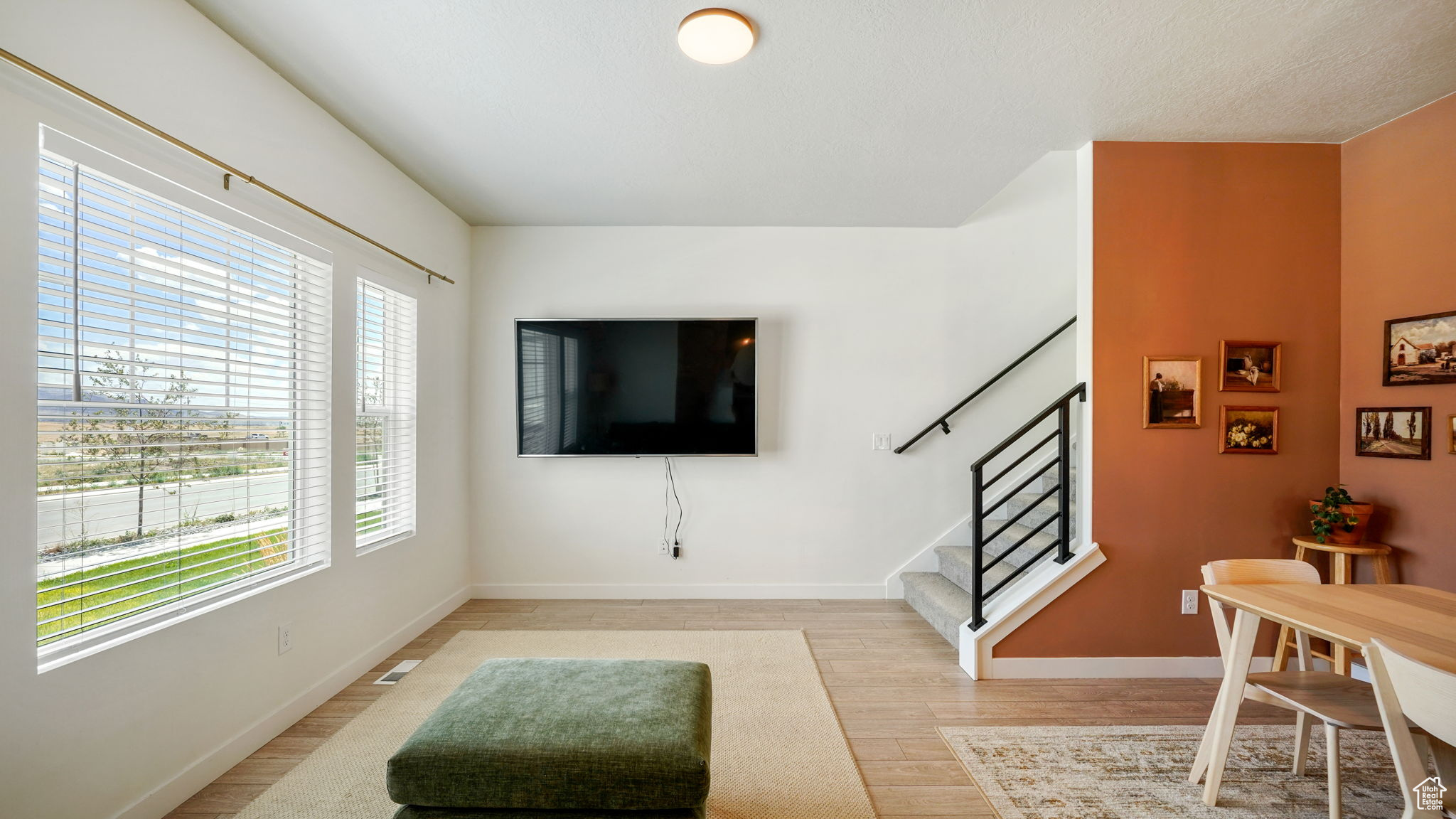 OVERLAND CTG V2 111 - Residential