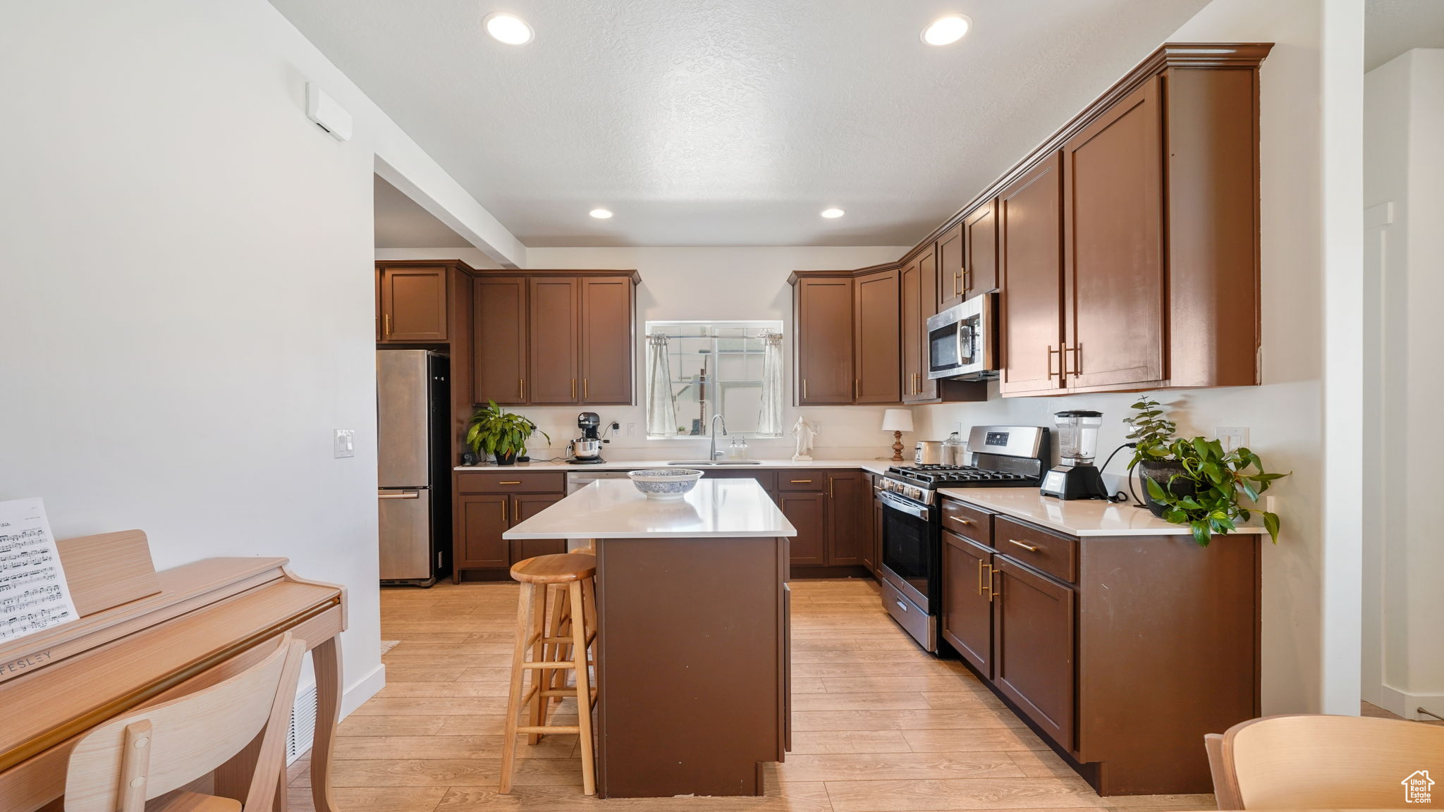 OVERLAND CTG V2 111 - Residential