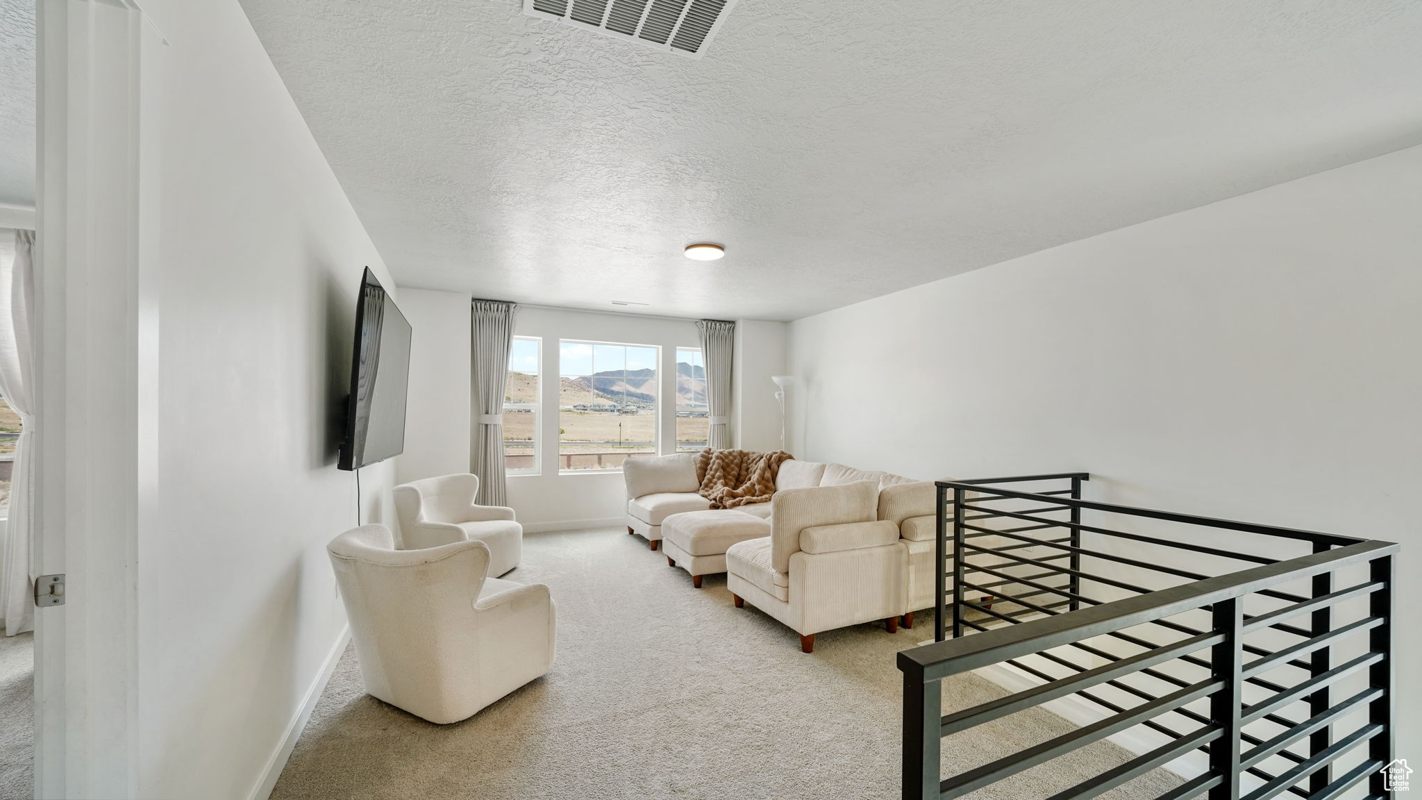 OVERLAND CTG V2 111 - Residential