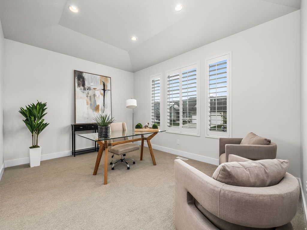 Photo of 322 E 2530 N, Lehi, UT 84043 (MLS # 2153111)